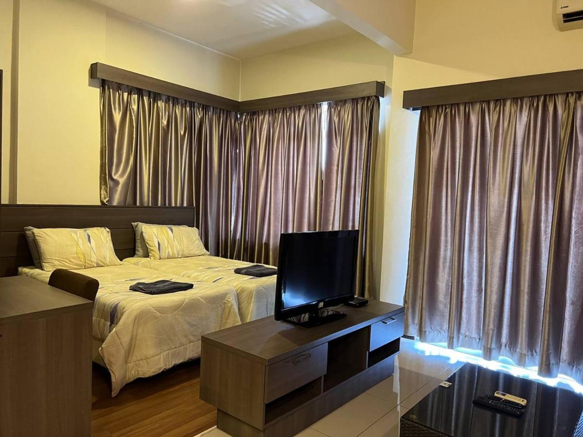 Homestay Melaka B Lagoon Studio Apartment Free Waterpark Tickets Kampong Bukit Beruang Luaran gambar